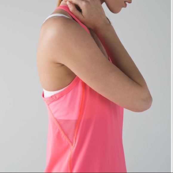 lululemon Fast Lane Singlet - Picture 4 of 10